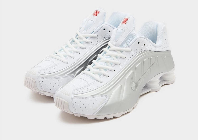 Nike Shox R4