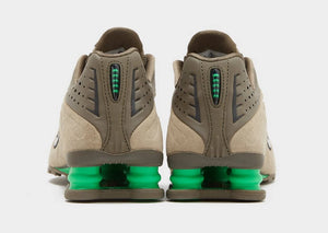 Nike Shox R4 Suede