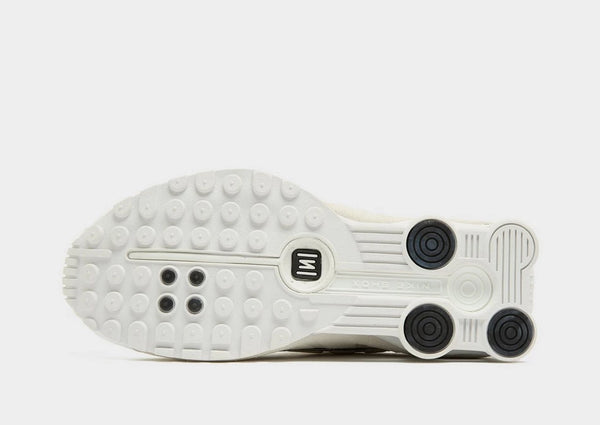Nike Shox R4 Suede
