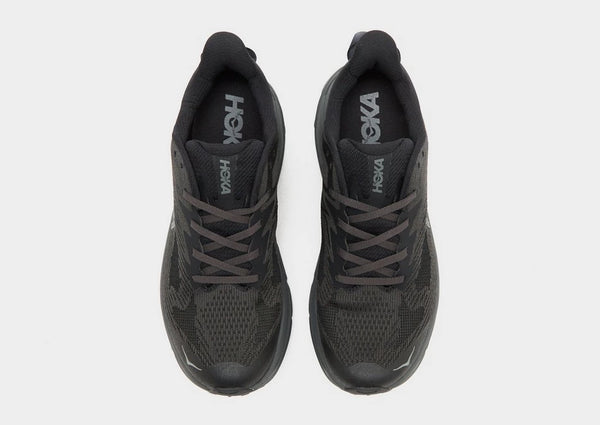 HOKA Challenger 8