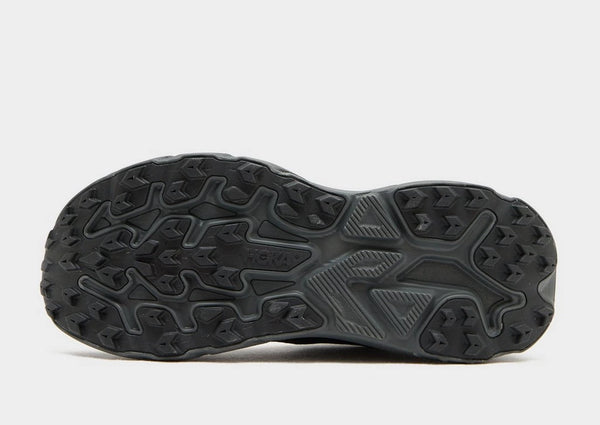 HOKA Challenger 8
