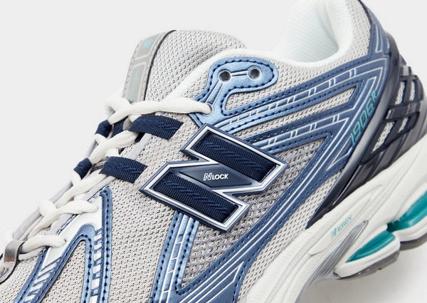 New Balance 1906R
