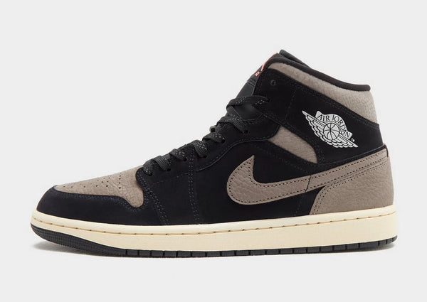 Jordan Air 1 Mid