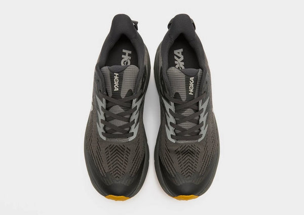 HOKA Challenger 8 GORE-TEX