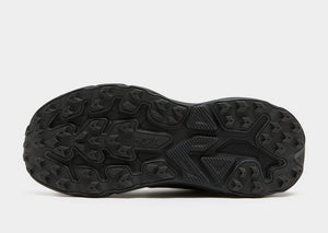 HOKA Challenger 8