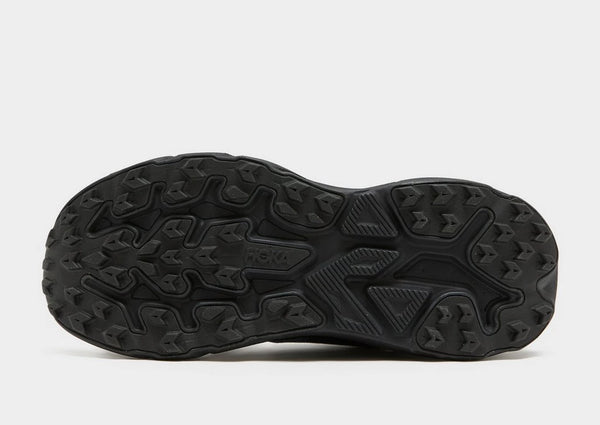 HOKA Challenger 8