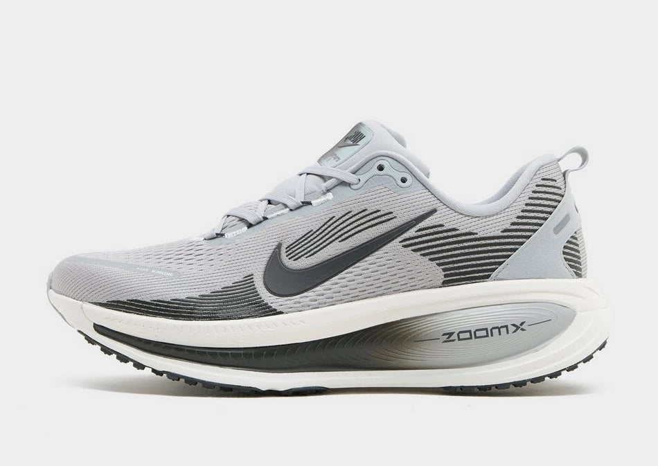 Nike Vomero 18
