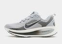 Nike Vomero 18
