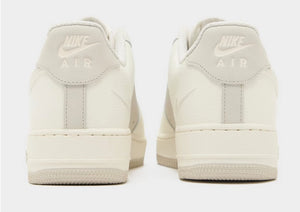 Nike Air Force 1 '07