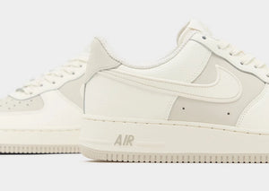 Nike Air Force 1 '07