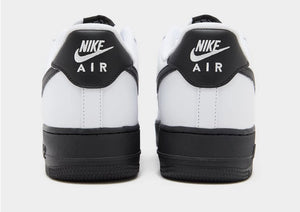 Nike Air Force 1 '07 LV8