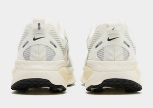 Nike Vomero 18 Women's