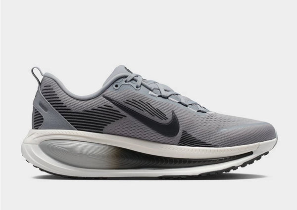 Nike Vomero 18